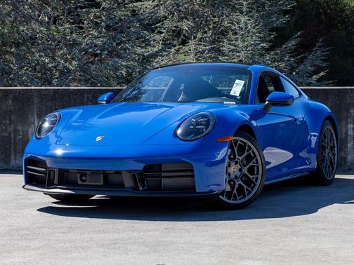 2025 Porsche 911 Carrera