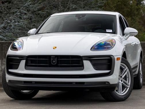 2026 Porsche Macan 
