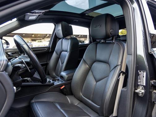 2023 Porsche Macan GTS
