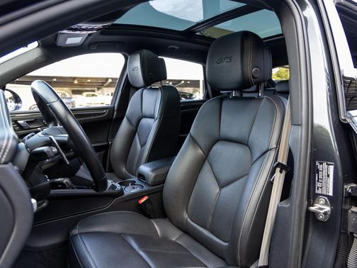 2023 Porsche Macan GTS