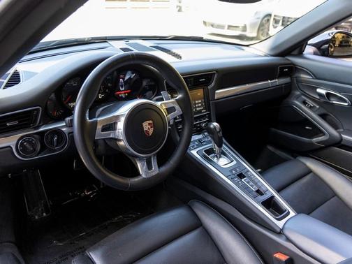 2013 Porsche 911 Carrera