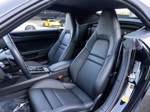 2025 Porsche 911 911 Carrera S