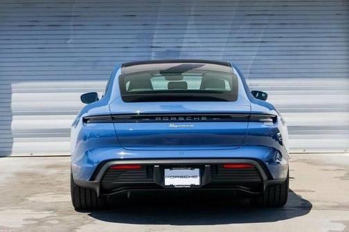 2025 Porsche Taycan 4