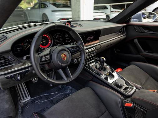 2024 Porsche 911 GT3