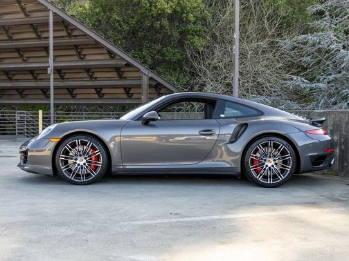 2016 Porsche 911 Turbo