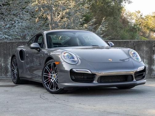 2016 Porsche 911 Turbo
