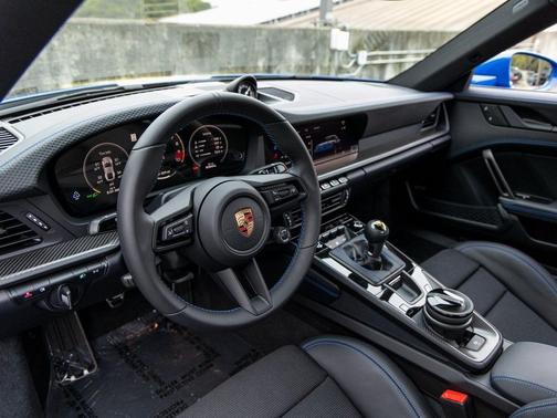 Lugano Blue 2026 Porsche 911 GT3