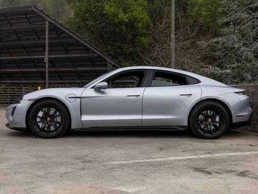 2023 Porsche Taycan GTS