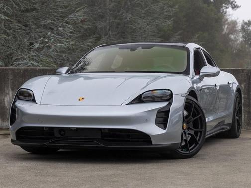 2023 Porsche Taycan GTS