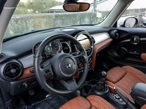 2023 MINI Hardtop Cooper