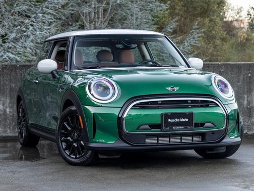 2023 MINI Hardtop Cooper