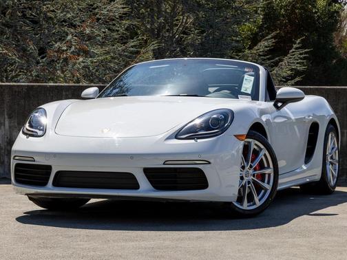 2021 Porsche 718 Boxster S