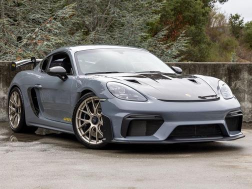 2024 Porsche 718 Cayman GT4 RS