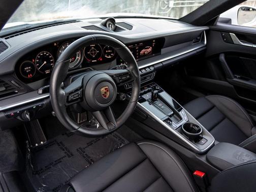 2023 Porsche 911 Turbo
