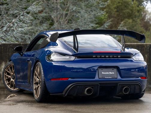 2023 Porsche 718 Cayman GT4 RS