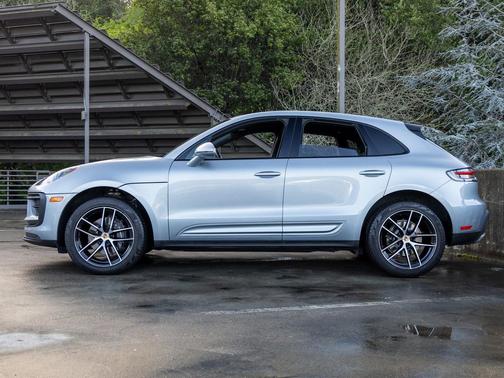 2023 Porsche Macan 