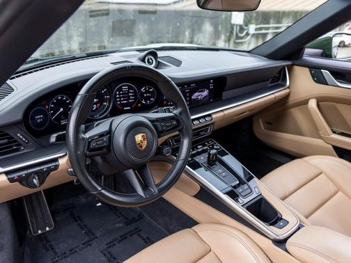 2022 Porsche 911 Targa 4S