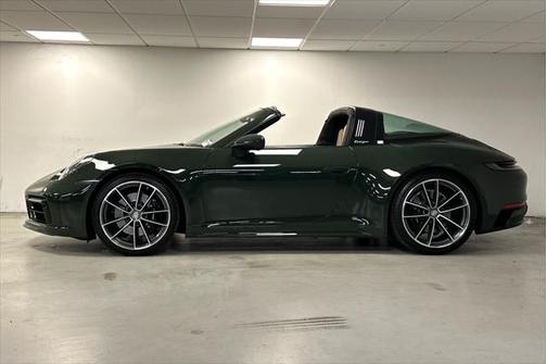 2022 Porsche 911 Targa 4S
