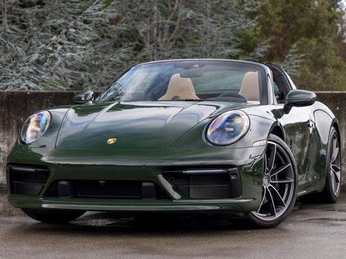 2022 Porsche 911 Targa 4S