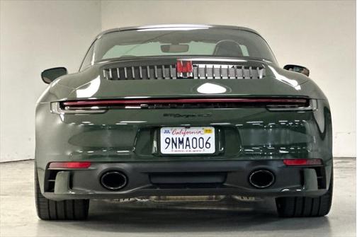 2022 Porsche 911 Targa 4S