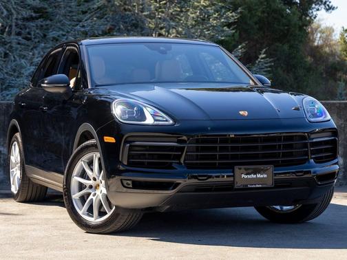 2022 Porsche Cayenne Cayenne