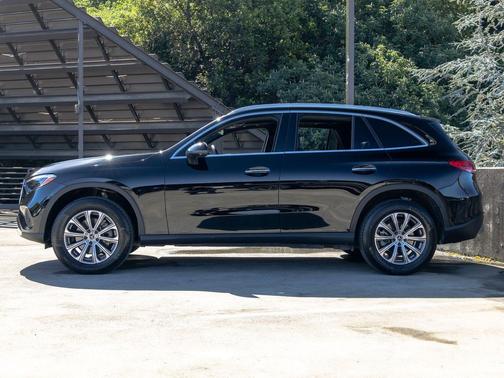 2023 Mercedes-Benz GLC 300 4MATIC
