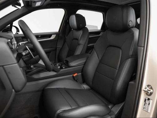 2025 Porsche Cayenne Cayenne