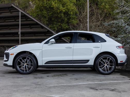 2023 Porsche Macan