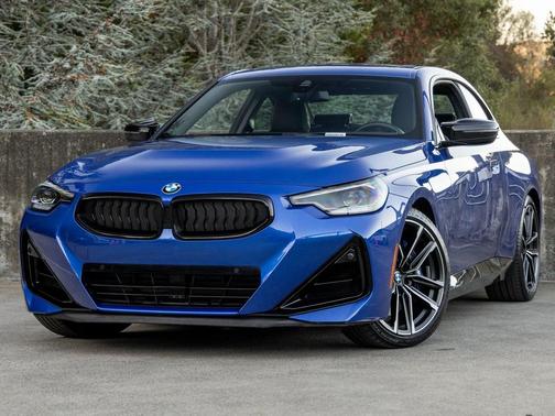 2023 BMW M240 i