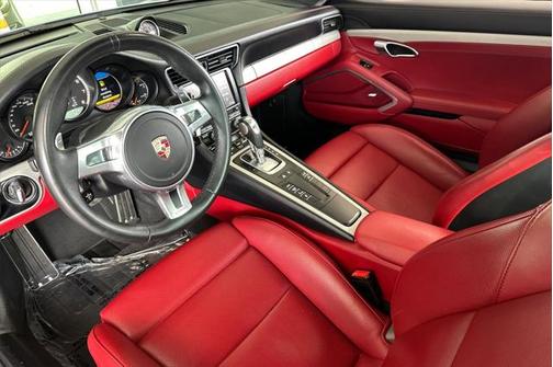 2014 Porsche 911 Turbo S