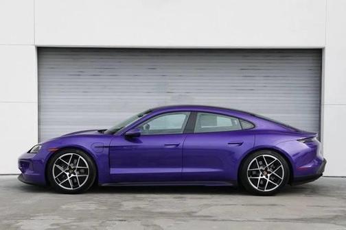 2025 Porsche Taycan 4