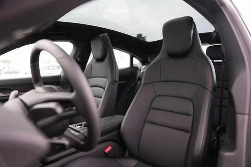 2025 Porsche Taycan 4