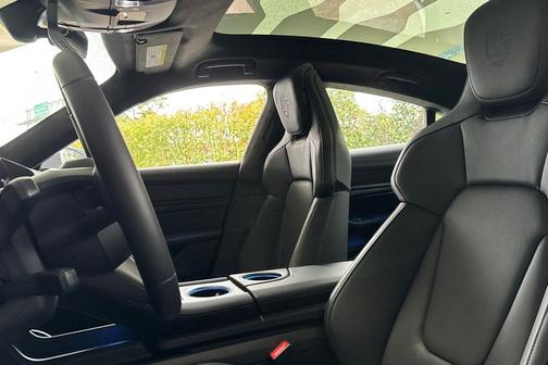 2025 Porsche Taycan GTS