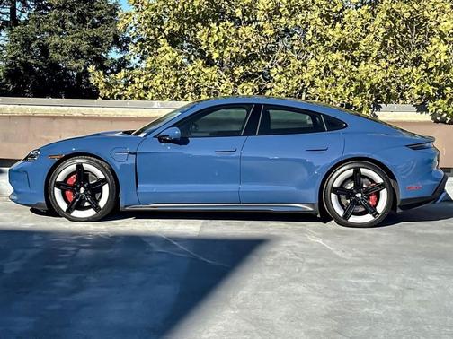 2025 Porsche Taycan 4S