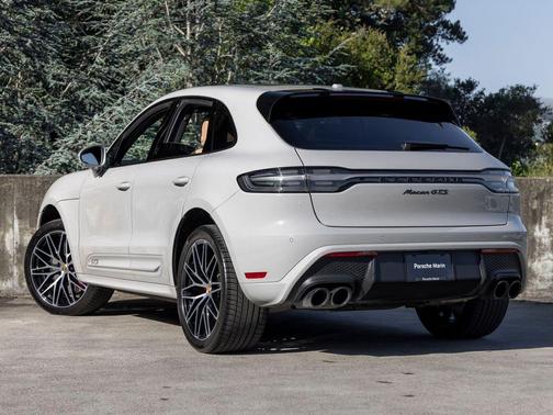 Chalk 2022 Porsche Macan Macan GTS