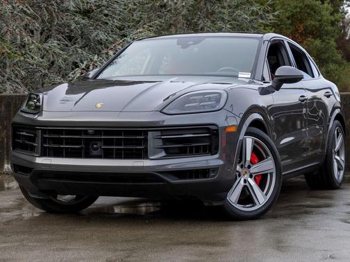 2024 Porsche Cayenne S
