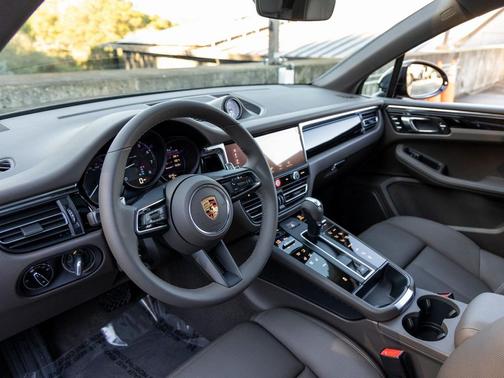 2026 Porsche Macan T