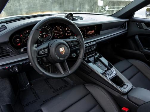 2024 Porsche 911 Targa 4 GTS