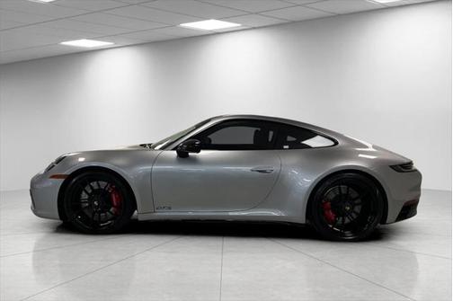 2022 Porsche 911 Carrera GTS