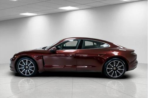 2022 Porsche Taycan 4S