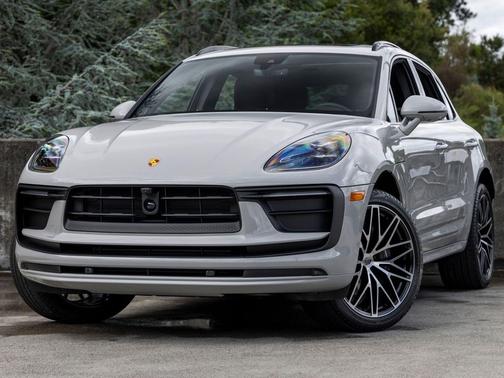 Chalk 2026 Porsche Macan Macan