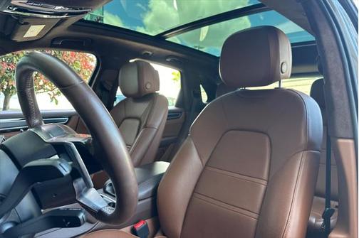 2023 Porsche Cayenne GTS
