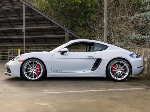 2024 Porsche 718 Cayman GTS 4.0