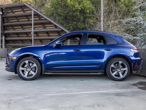 2024 Porsche Macan 