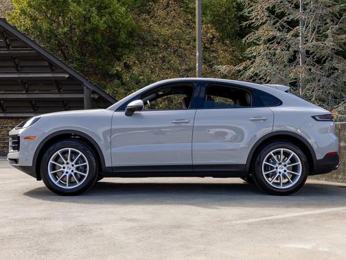 2025 Porsche Cayenne 