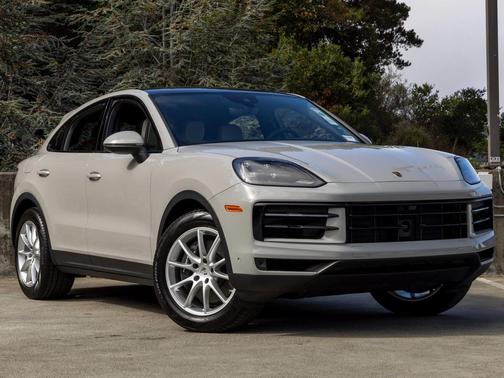 2025 Porsche Cayenne 