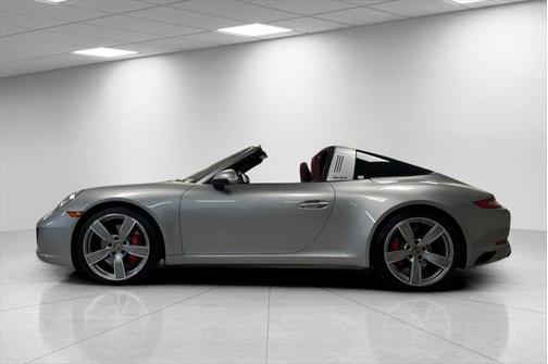 2019 Porsche 911 Targa 4S