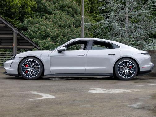 Chalk 2022 Porsche Taycan 4S