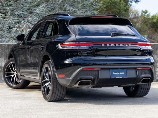 2023 Porsche Macan T