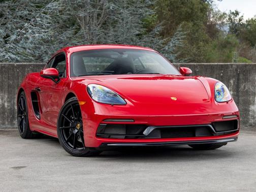 2025 Porsche 718 Cayman GTS 4.0